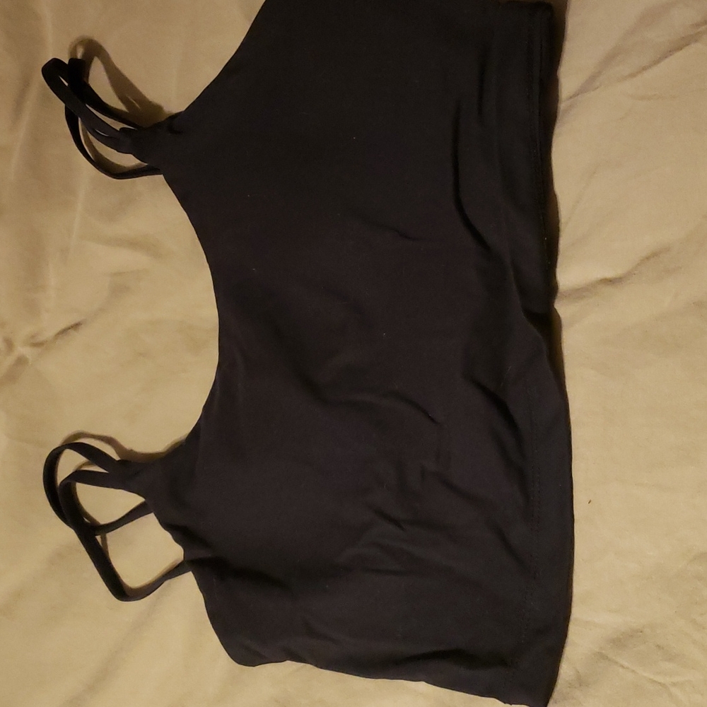 Nvgtn high impact bra